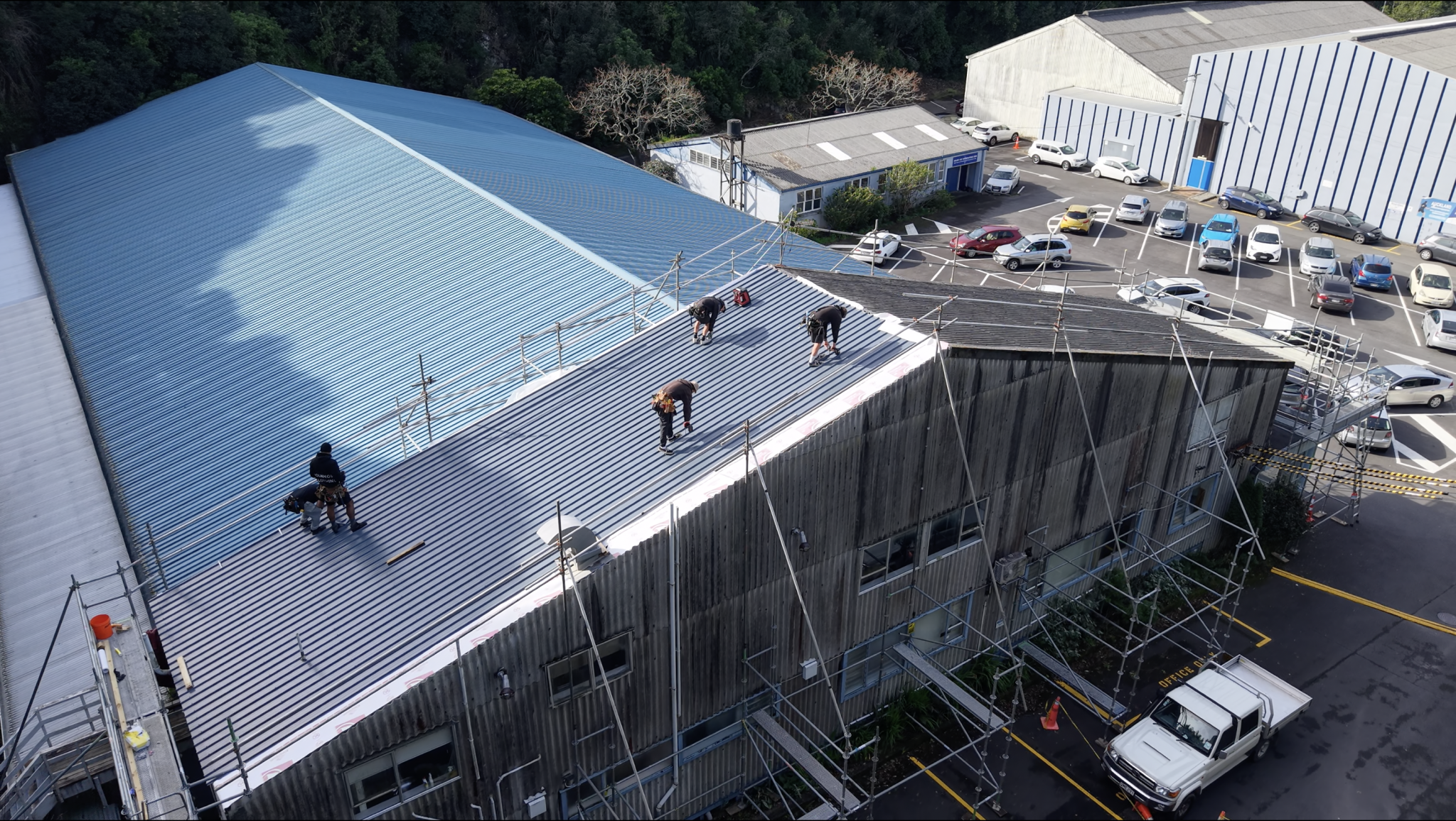 Blogs 1 Essential Commercial Roofing Tips Solution Roofing NZ scaled